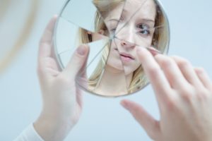 low self esteem in mirror
